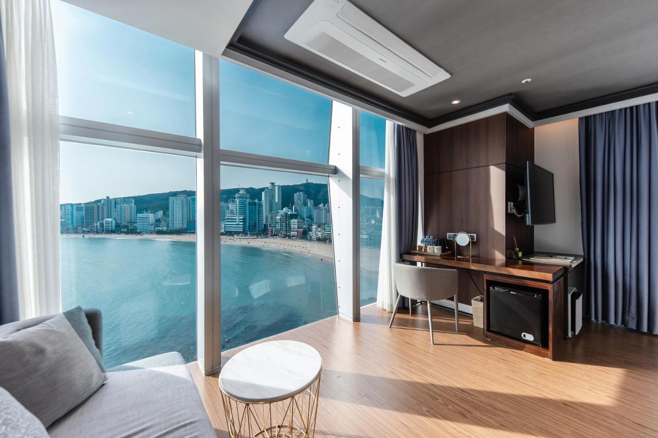 H Avenue Gwanganri Beach Busan Exterior photo